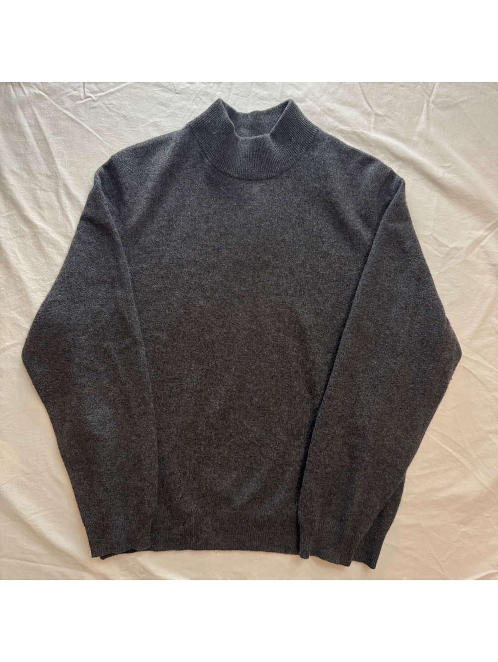 Charter Club 2-Ply Cashmere Sweater in Dark Gray, Size L